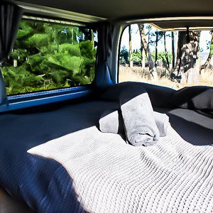EC COMPACT – 2 Berth NZ Interior Rear Queen Bed 2