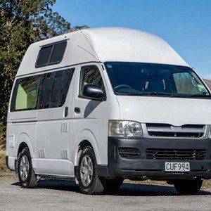 EC HITOP – 2+1 Berth NZ Exterior Driver Side View 2