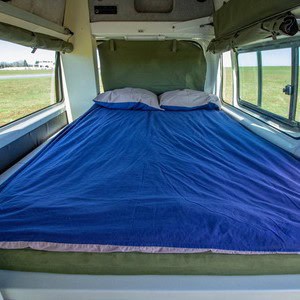 EC HITOP – 2+1 Berth NZ Interior Rear Queen Bed