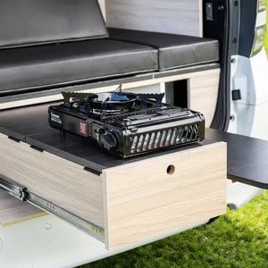 VB Lounge Low Top – 2 Berth Exterior Slideout Gas Cooker